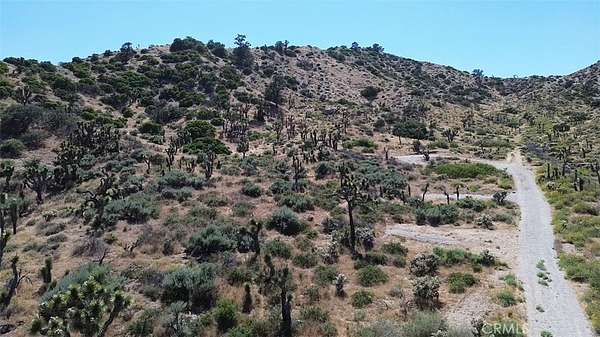 2 Acres of Land for Sale in Piñon Hills, California