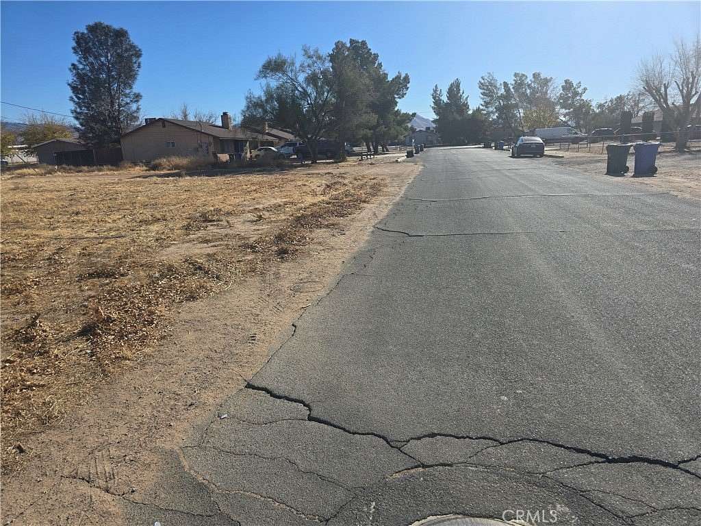 0.5 Acres of Residential Land for Sale in Apple Valley, California