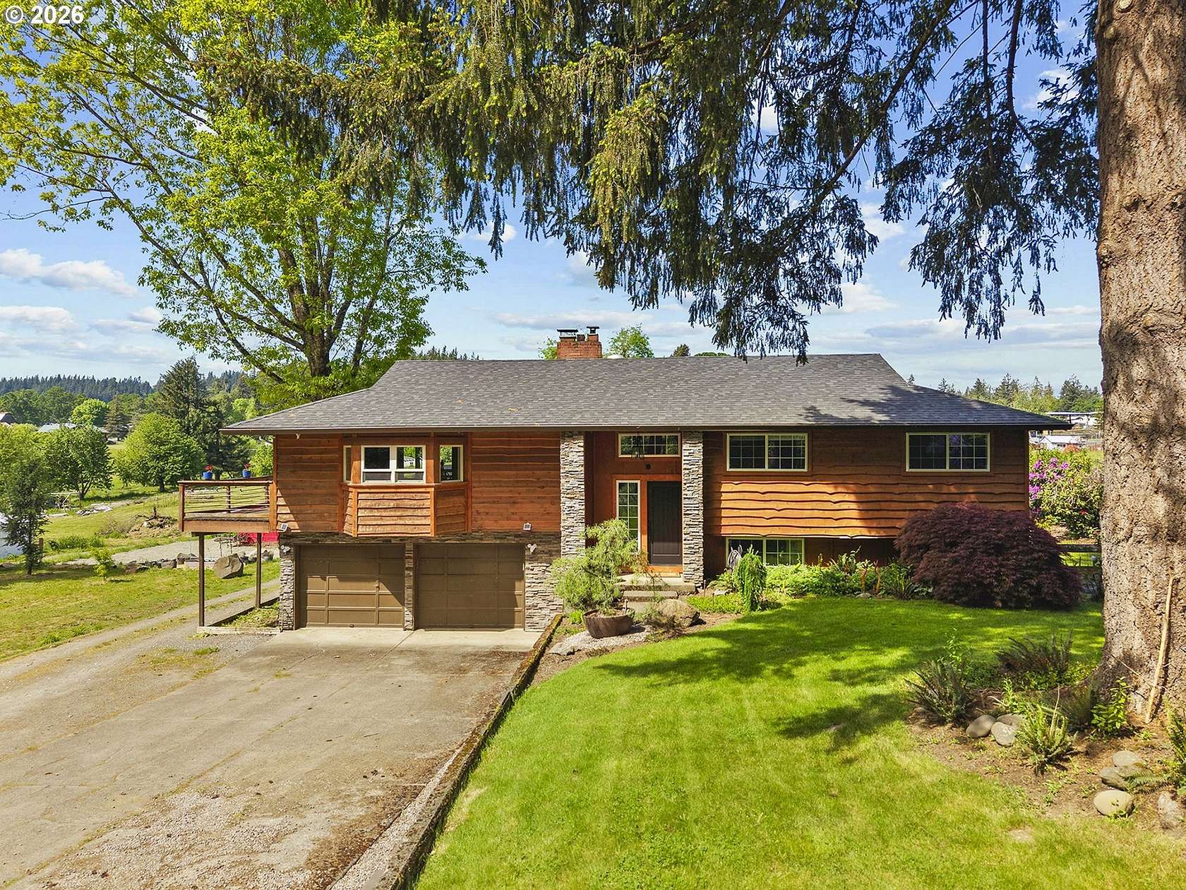 2.57 Acres of Land with Home for Sale in Oregon City, Oregon