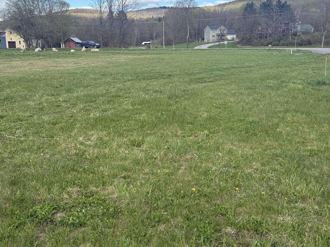 1 Acre of Residential Land for Sale in Jericho, Vermont