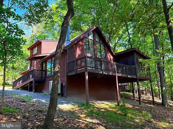 1.9 Acres of Land with Home for Sale in Hedgesville, West Virginia