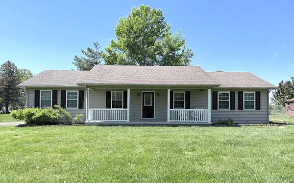 1.62 Acres of Land with Home for Sale in Russell Springs, Kentucky