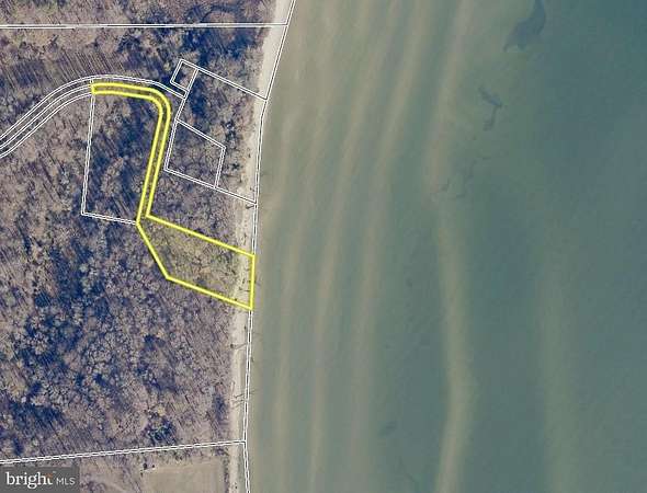1.48 Acres of Land for Auction in Huntingtown, Maryland