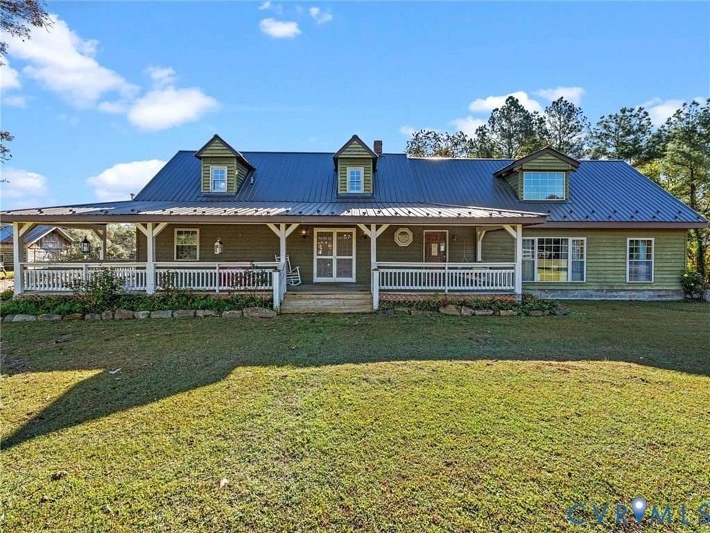 21 Acres of Land with Home for Sale in Dillwyn, Virginia