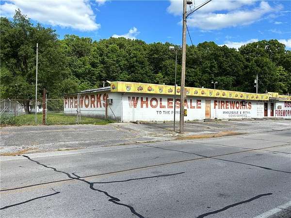 1.14 Acres of Mixed-Use Land for Sale in Joplin, Missouri