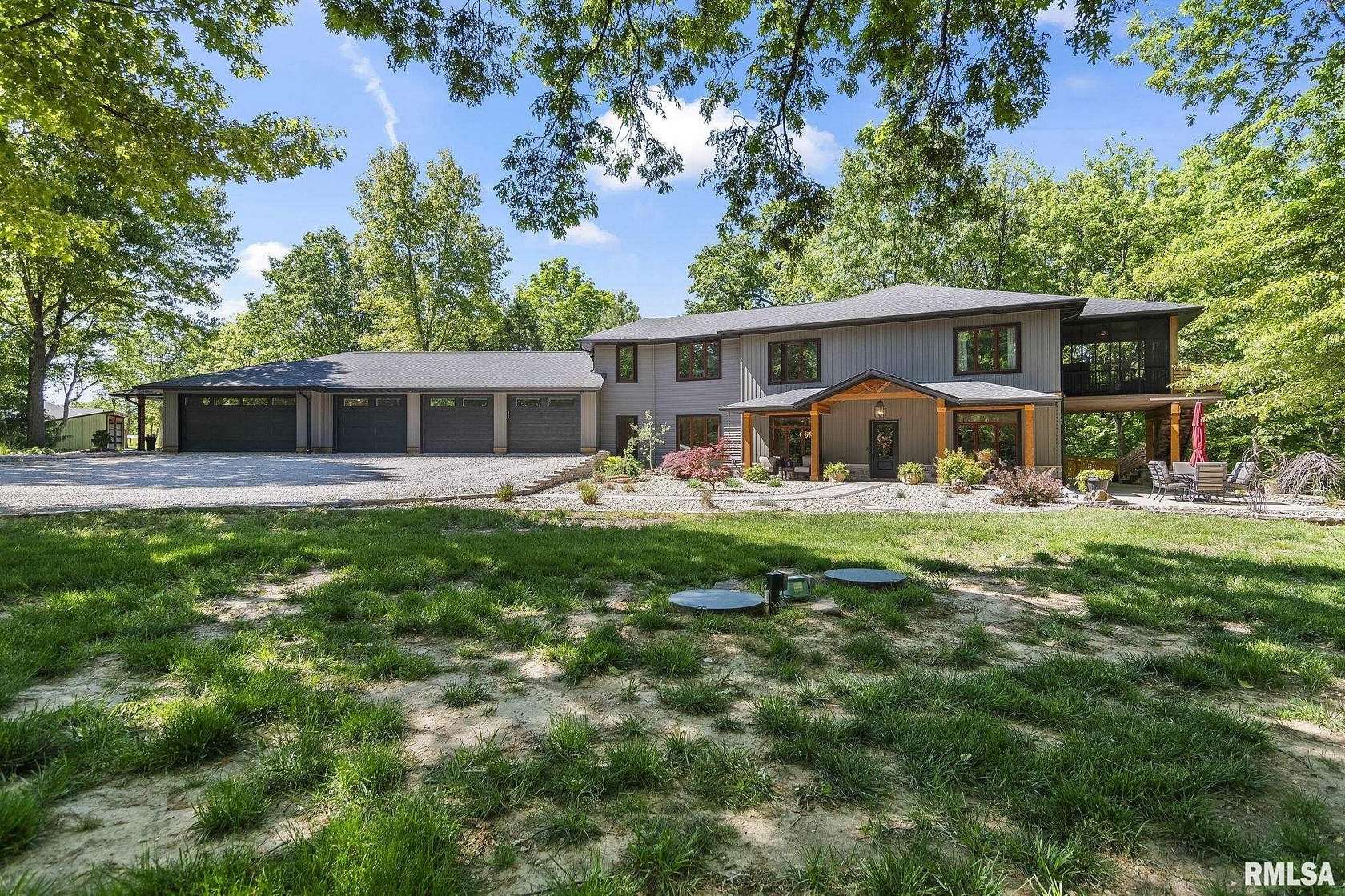 5.56 Acres of Land with Home for Sale in Petersburg, Illinois