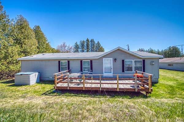 18 Acres of Improved Mixed-Use Land for Sale in Sister Bay, Wisconsin