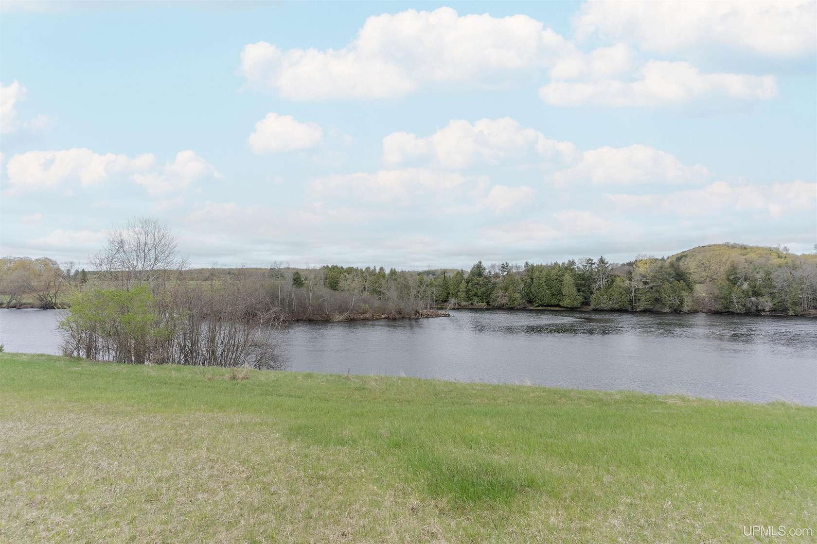 0.26 Acres of Residential Land for Sale in Kingsford, Michigan