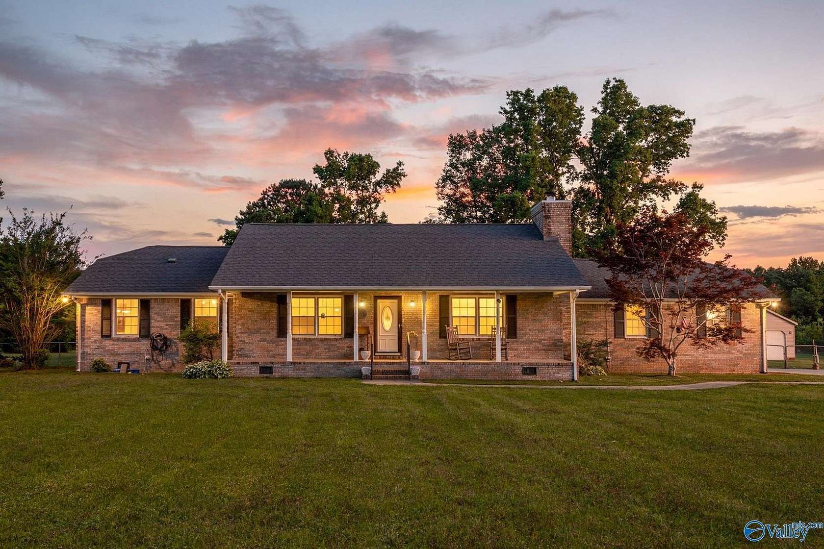 2.8 Acres of Land with Home for Sale in Ardmore, Alabama