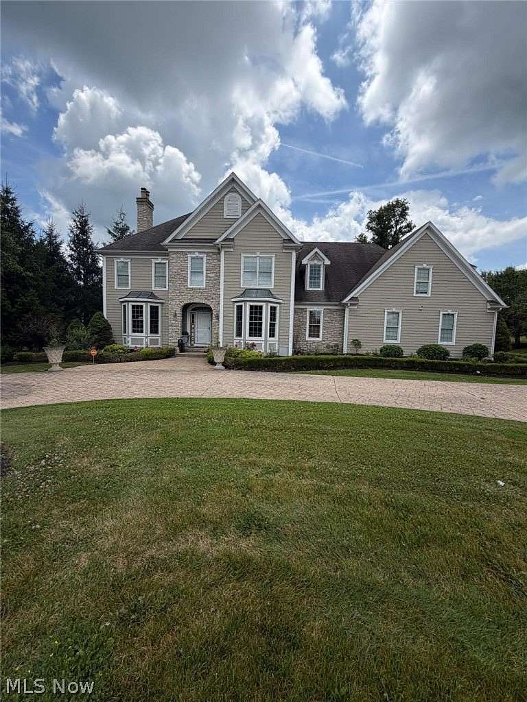 1.51 Acres of Land with Home for Sale in Aurora, Ohio
