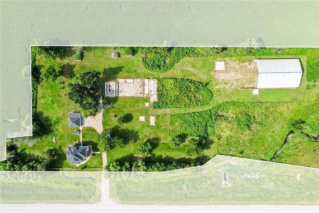 10.8 Acres of Land for Sale in Van Horne, Iowa