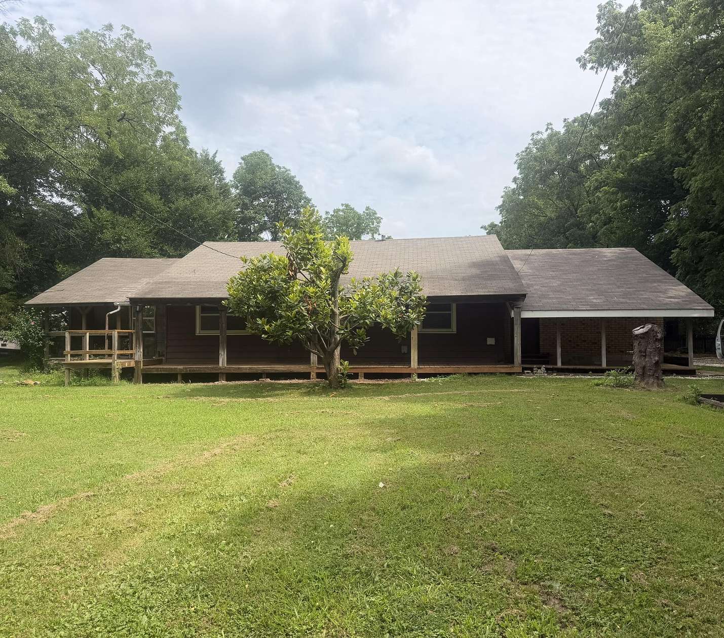 2 Acres of Land with Home for Sale in Springfield, Missouri