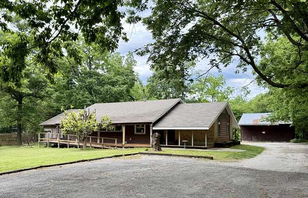 2 Acres of Land with Home for Sale in Springfield, Missouri