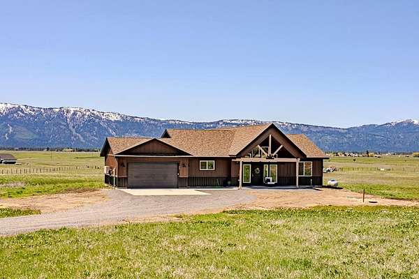 7.33 Acres of Land with Home for Sale in Donnelly, Idaho