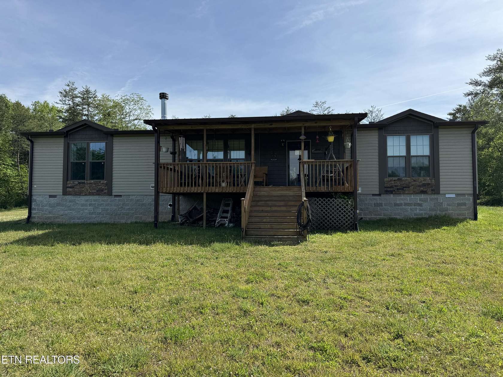 36 Acres of Land with Home for Sale in Clarkrange, Tennessee