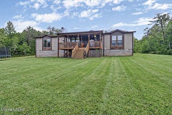32 Acres of Land with Home for Sale in Clarkrange, Tennessee