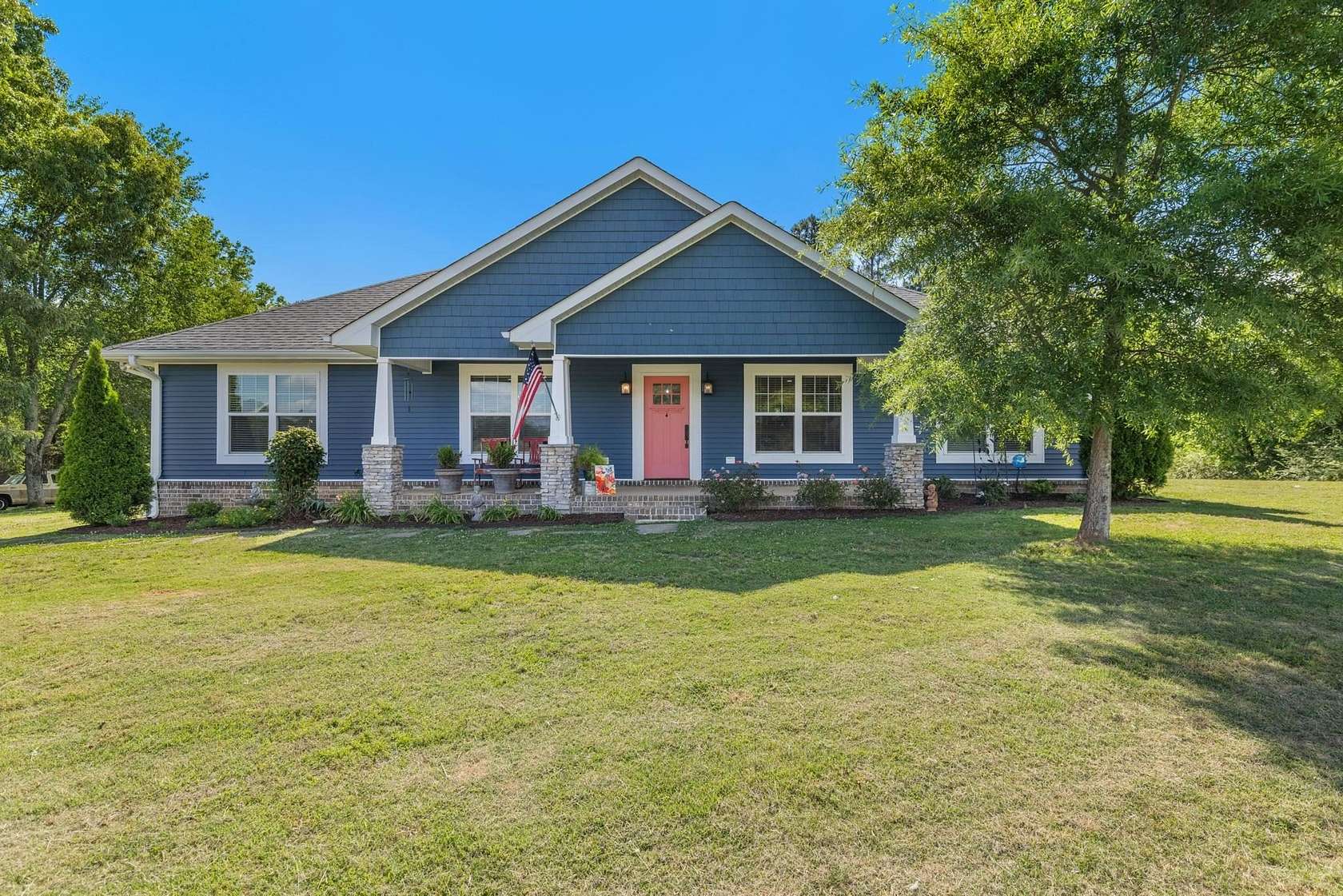 4 Acres of Land with Home for Sale in Rogersville, Alabama
