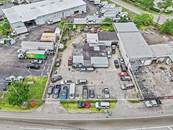 0.43 Acres of Mixed-Use Land for Sale in Miami Gardens, Florida