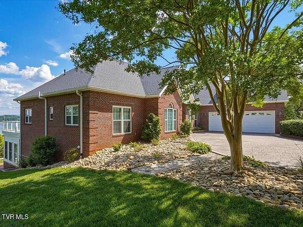 3.1 Acres of Land with Home for Sale in Rutledge, Tennessee