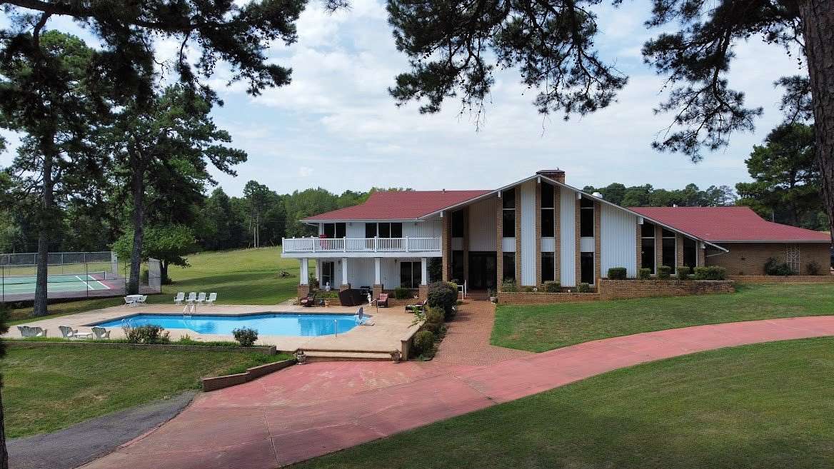 39 Acres of Recreational Land with Home for Sale in Clarksville, Arkansas