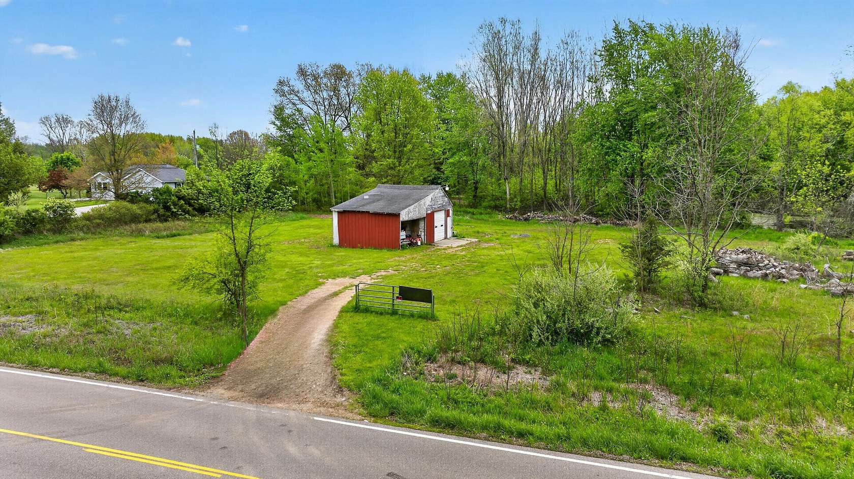 4.86 Acres of Residential Land for Sale in Parma, Michigan