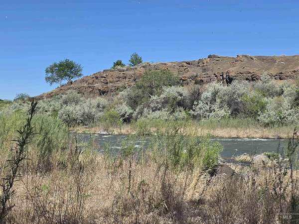 0.99 Acres of Residential Land for Sale in Buhl, Idaho