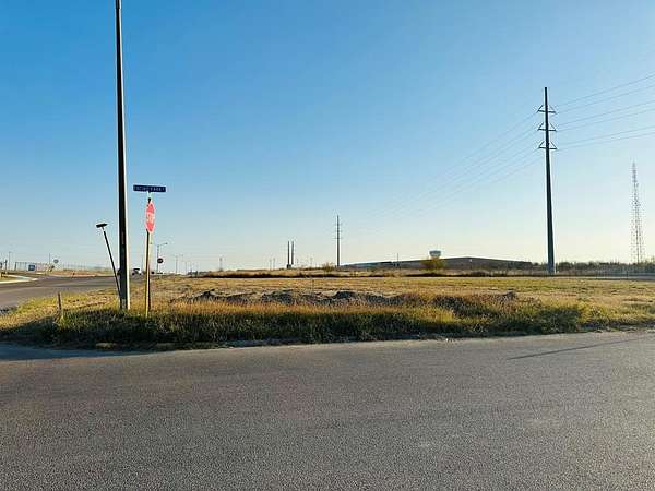 0.77 Acres of Mixed-Use Land for Lease in Eagle Pass, Texas