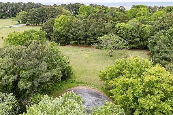 0.9 Acres of Residential Land for Sale in Machipongo, Virginia
