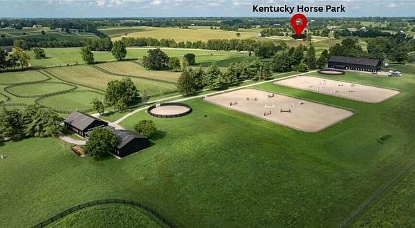 268 Acres of Agricultural Land with Home for Sale in Lexington, Kentucky