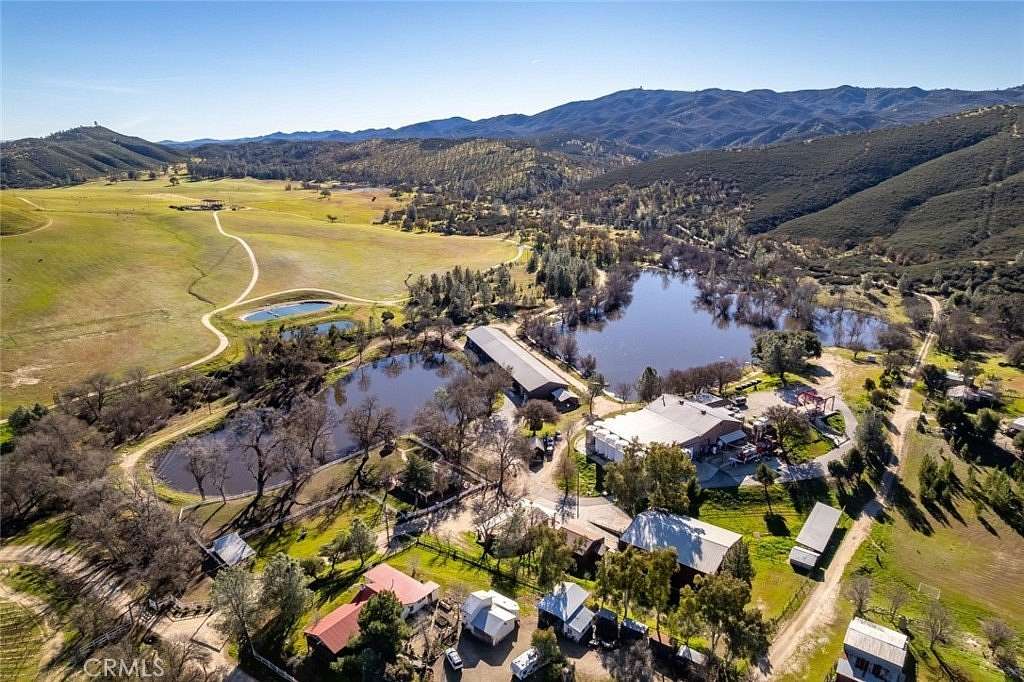 578 Acres of Land with Home for Sale in Creston, California