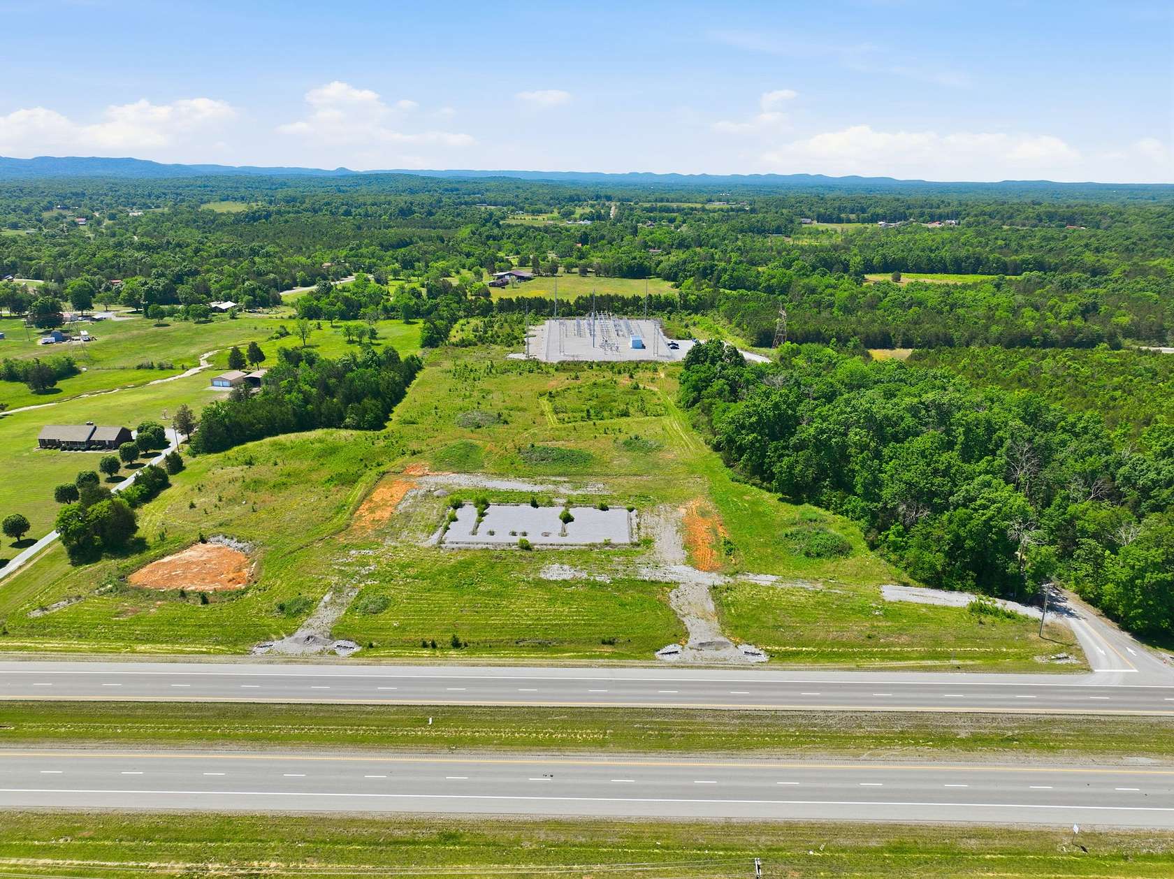12.8 Acres of Mixed-Use Land for Auction in Murfreesboro, Tennessee