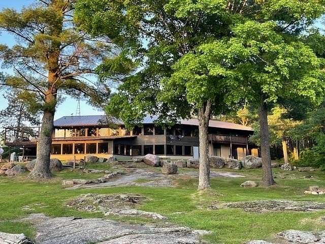39 Acres of Improved Commercial Land for Sale in White Lake, Wisconsin