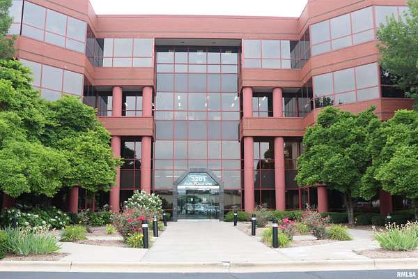 6 Acres of Commercial Land for Lease in Springfield, Illinois