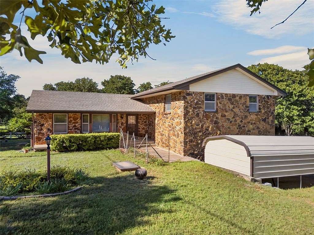 2.25 Acres of Land with Home for Sale in Choctaw, Oklahoma
