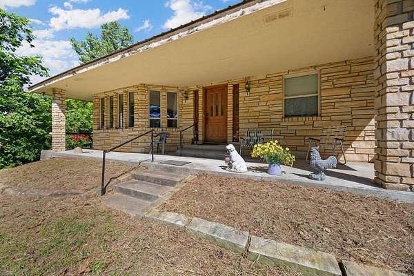 22.8 Acres of Land with Home for Sale in Siloam Springs, Arkansas