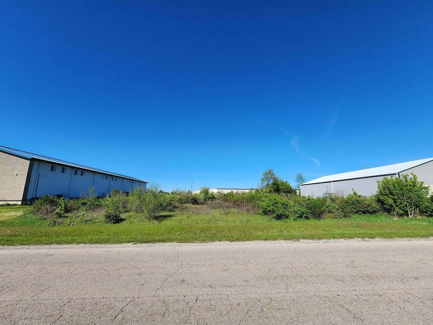1 Acre of Commercial Land for Sale in Richmond, Illinois