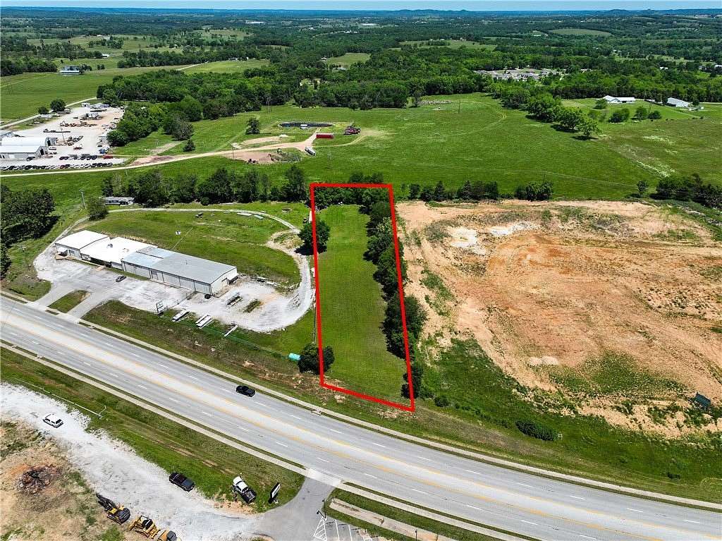 1.16 Acres of Commercial Land for Sale in Berryville, Arkansas