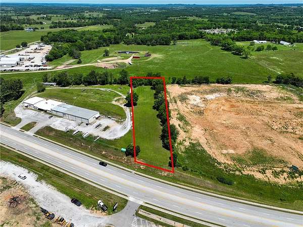 1.16 Acres of Commercial Land for Sale in Berryville, Arkansas