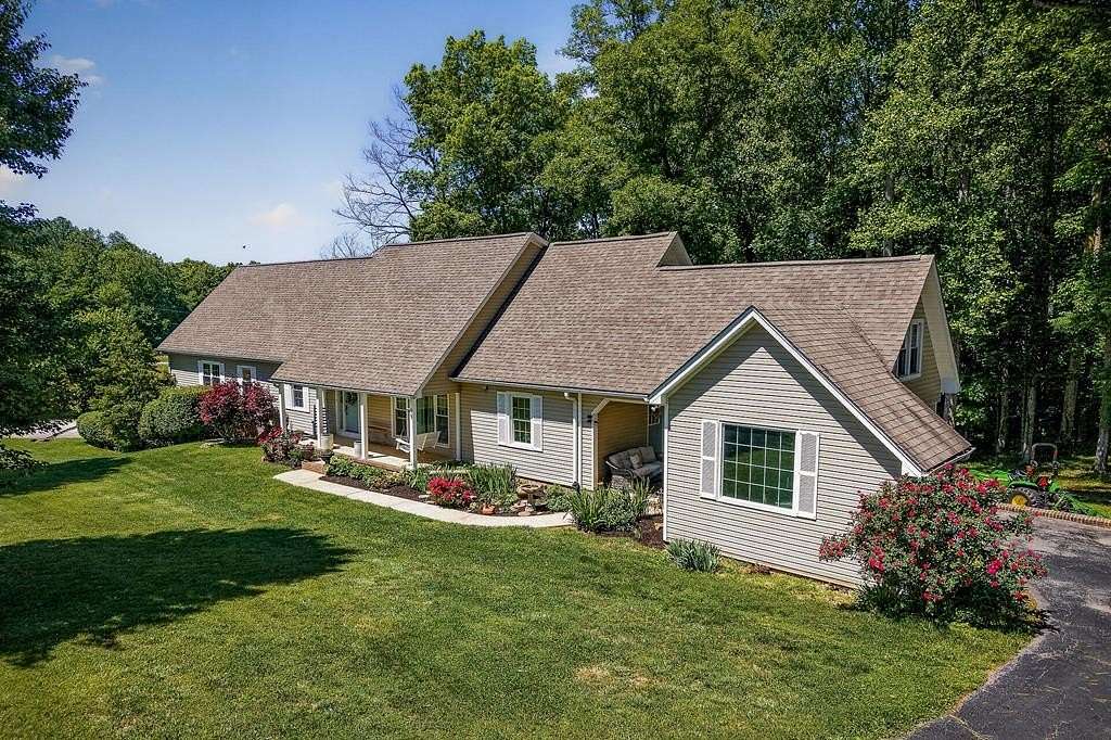 6.38 Acres of Land with Home for Sale in Cookeville, Tennessee