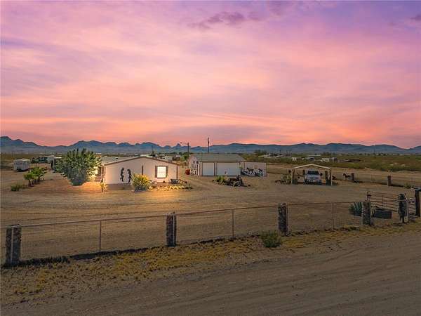 3.52 Acres of Land with Home for Sale in Golden Valley, Arizona
