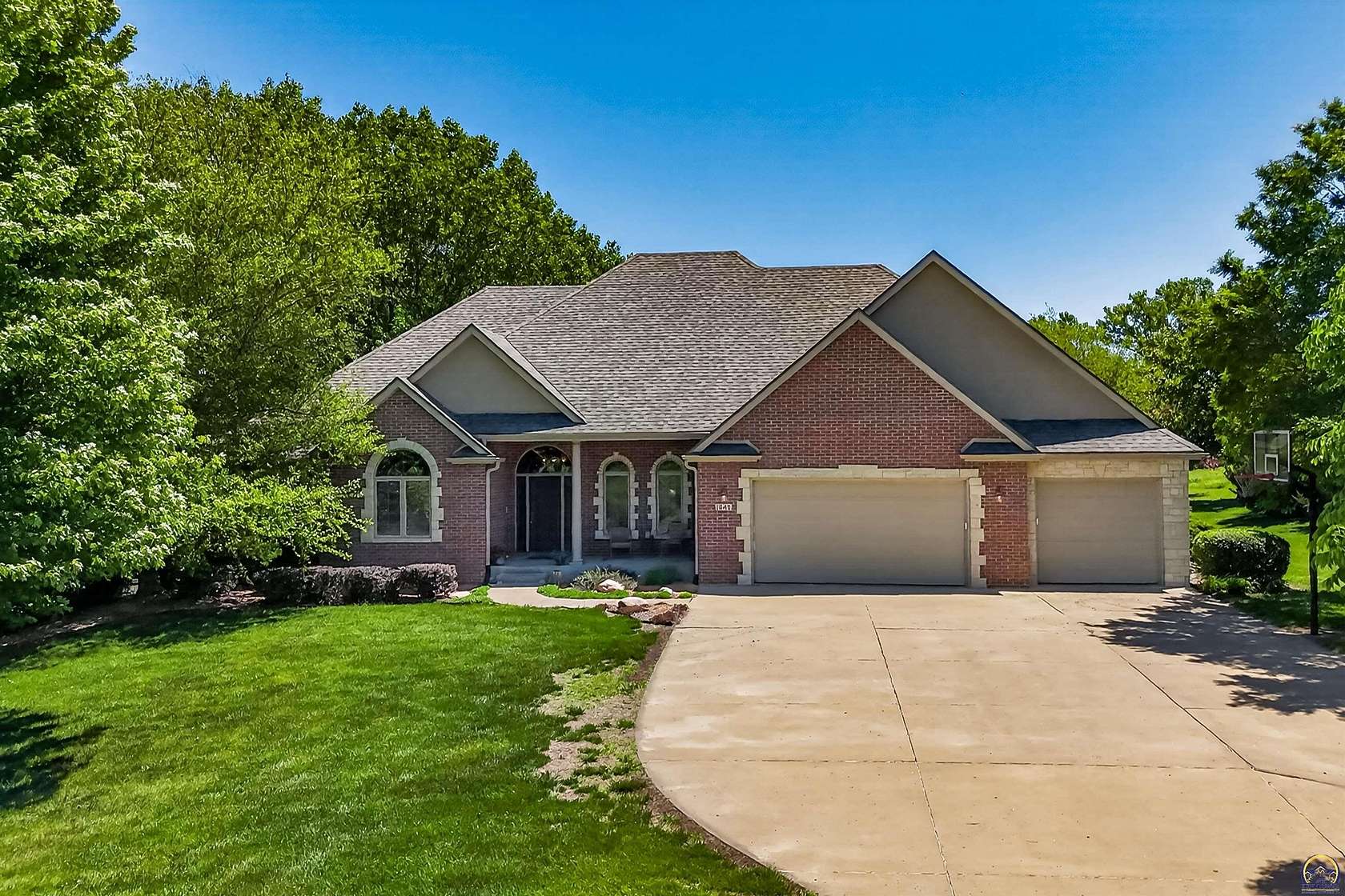 5.68 Acres of Land with Home for Sale in Topeka, Kansas