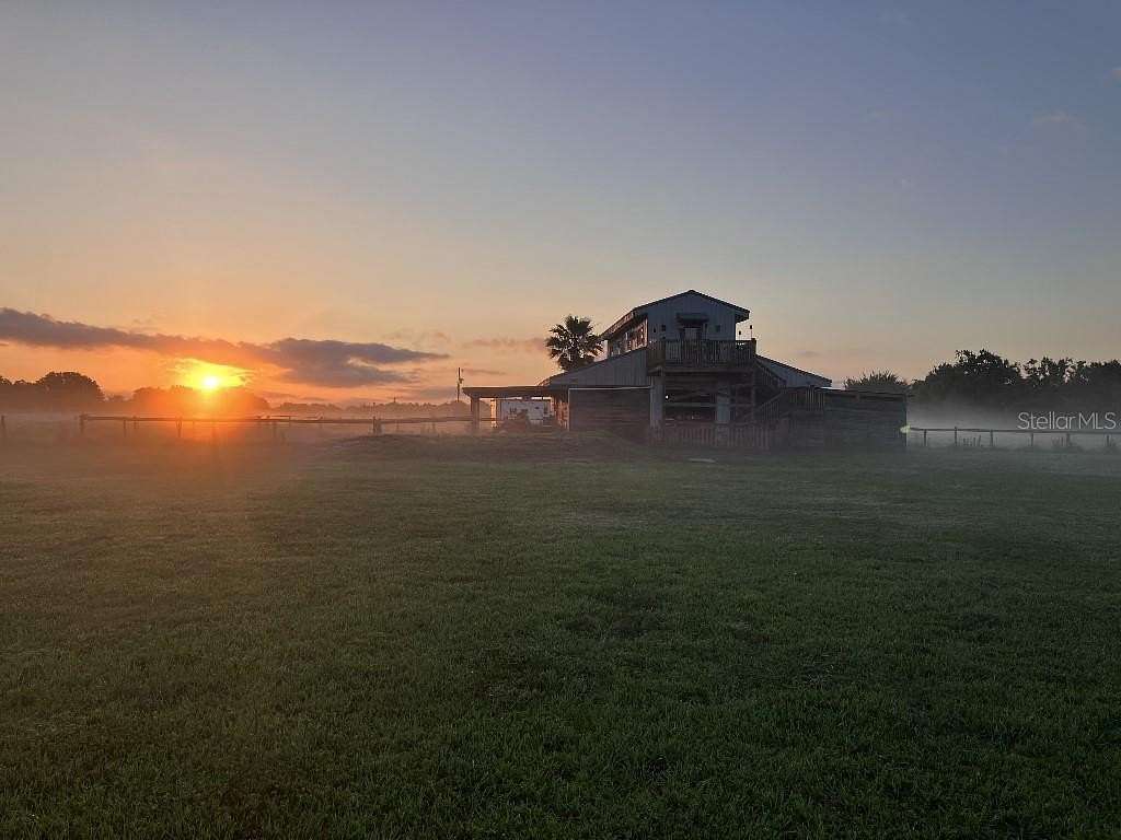 5 Acres of Agricultural Land for Sale in Myakka City, Florida