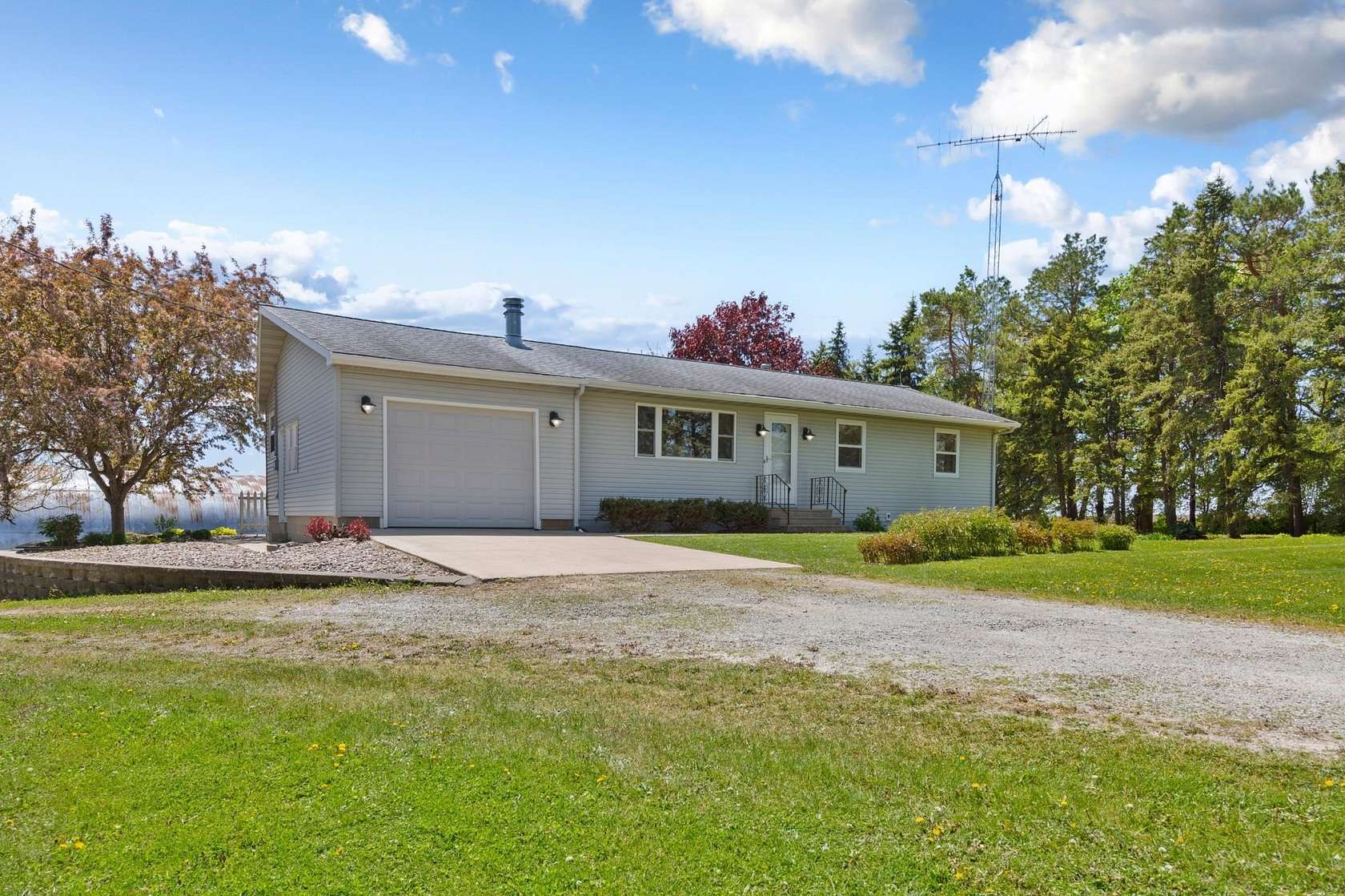 15.5 Acres of Land with Home for Sale in Mantorville, Minnesota