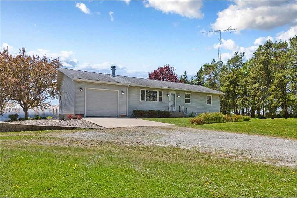 15.5 Acres of Land with Home for Sale in Mantorville Township, Minnesota