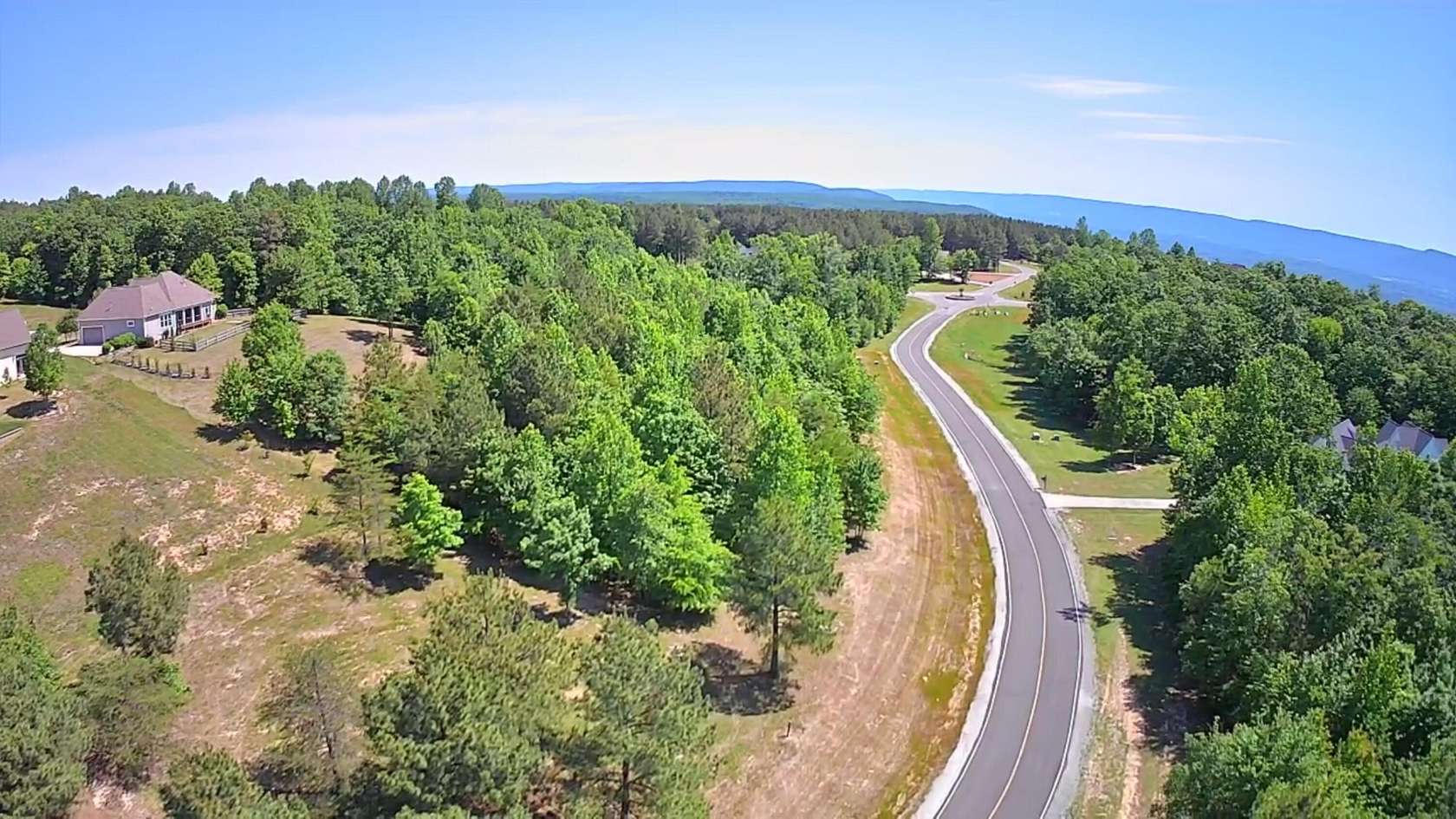 1 Acre of Residential Land for Sale in Jasper, Tennessee