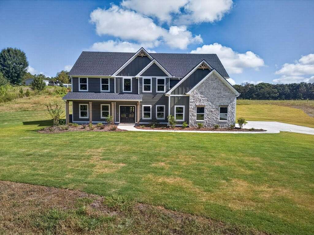 4.17 Acres of Land with Home for Sale in Bowdon, Georgia