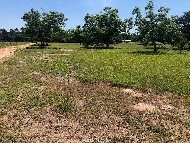 5 Acres of Residential Land for Sale in Franklin, Texas