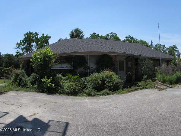 4.6 Acres of Improved Commercial Land for Sale in Gulfport, Mississippi