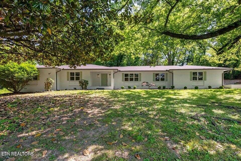 2.6 Acres of Land with Home for Sale in Kingston, Tennessee