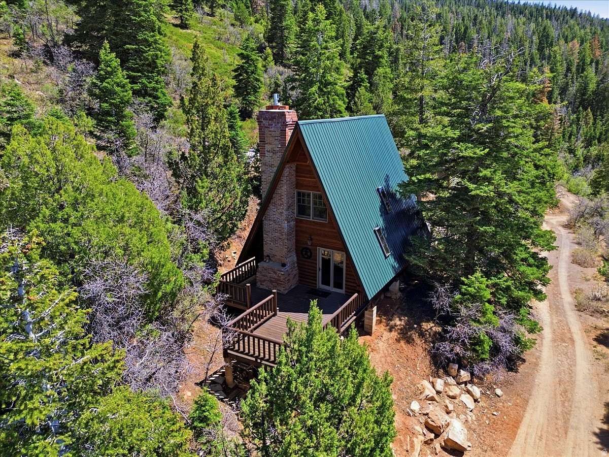 4.89 Acres of Land with Home for Sale in Mount Pleasant, Utah